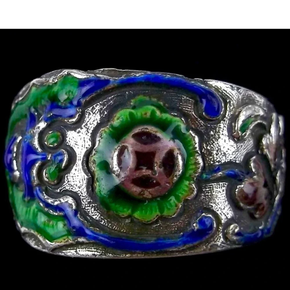 Vintage 1940s Enameled Spoon Ring fits sizes 8-12 (adjustable)